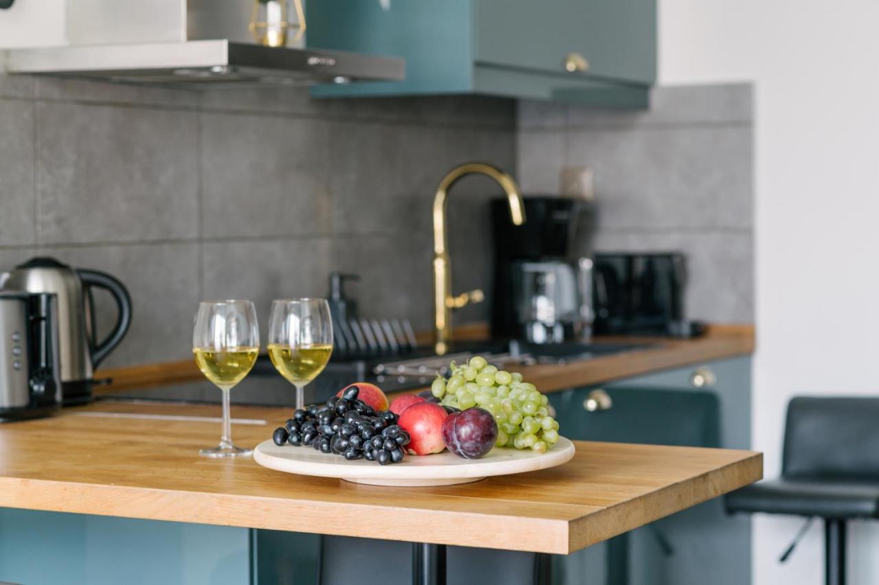 Erato By Heloni Apartment *